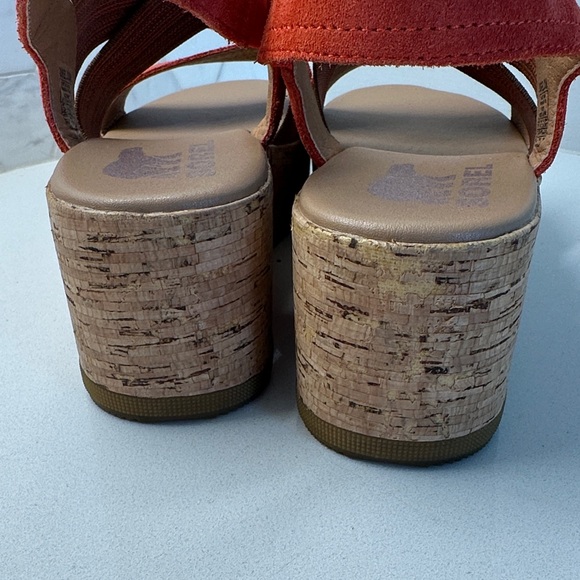 SOREL CAMERON Signal Red Platform Slingback Strap Wedge Sandals Size 7.5 . B4 - Picture 10 of 10